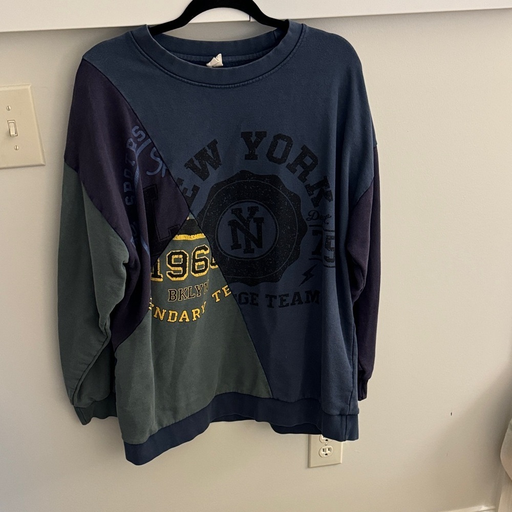 Urban Outfitters Blue and Green Graphic Long Sleeve Shirt